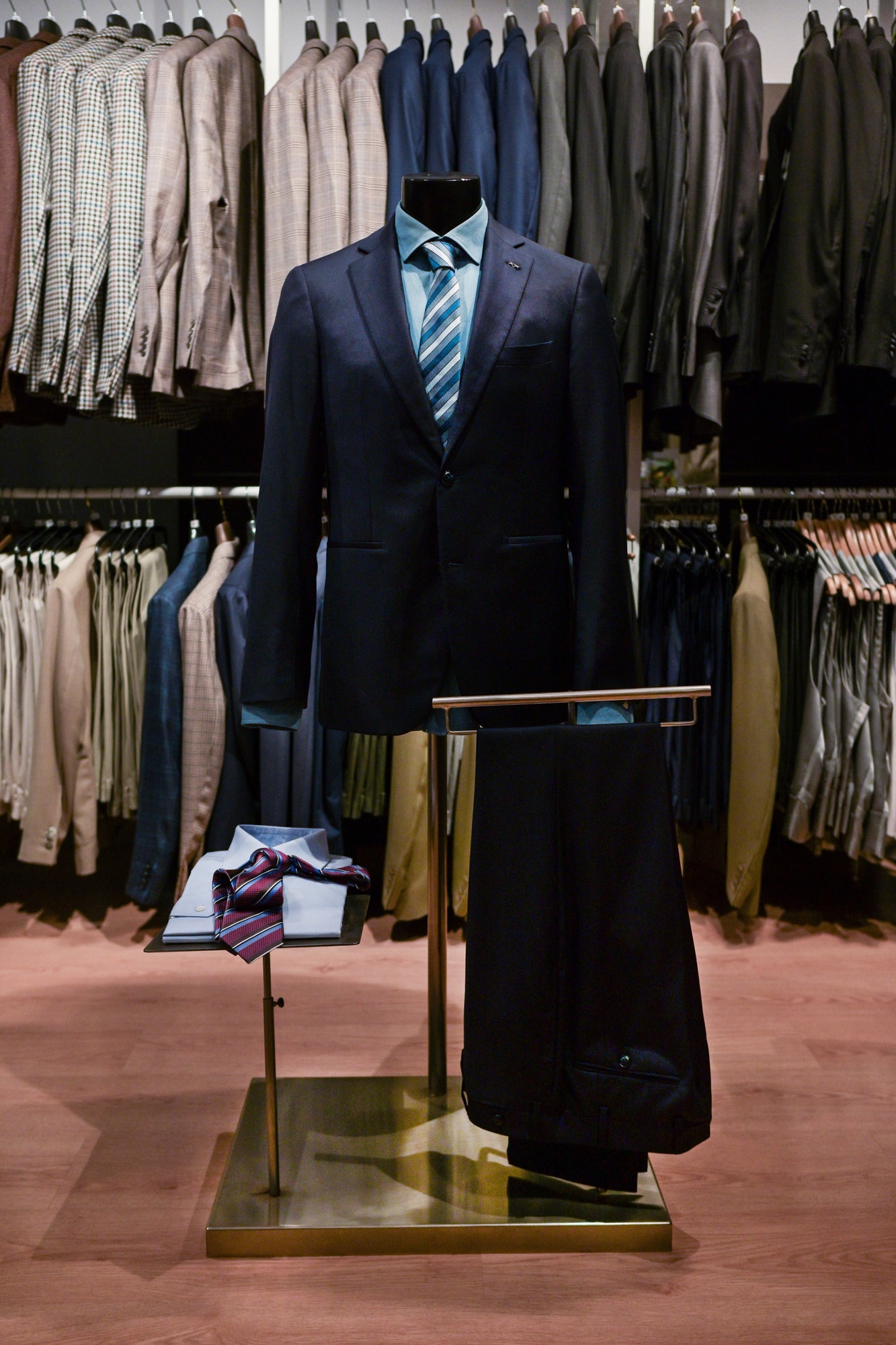 Traje John Blond de tejido Loro Piana