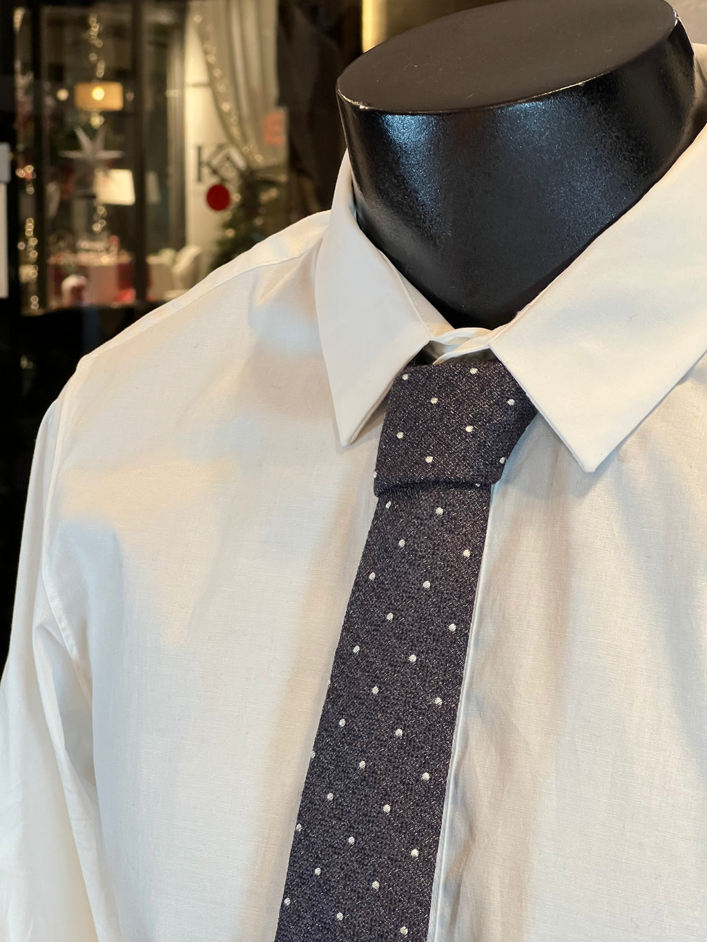 Corbata John Blond de Lana y Seda (Lunares)