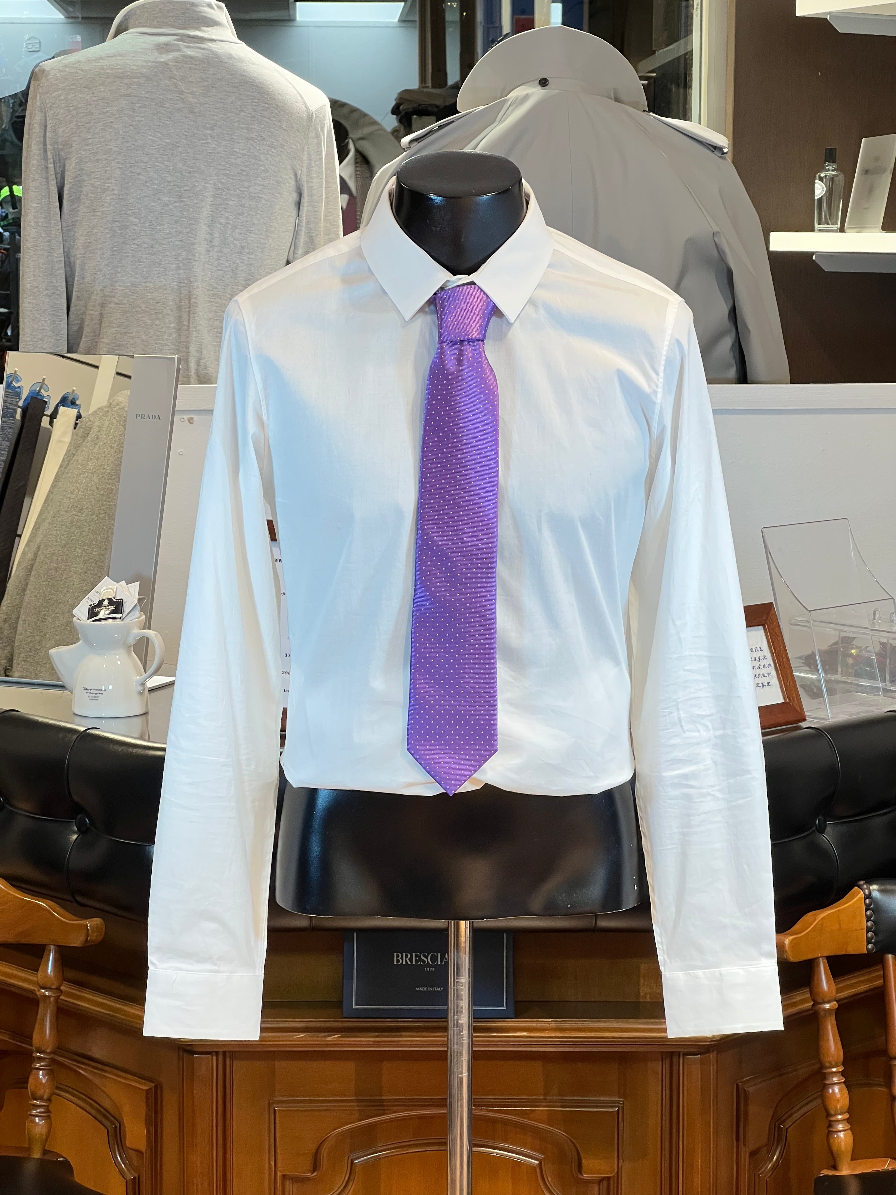 Corbata Atelier F.B. de Seda Pura (Morado con Lunares)