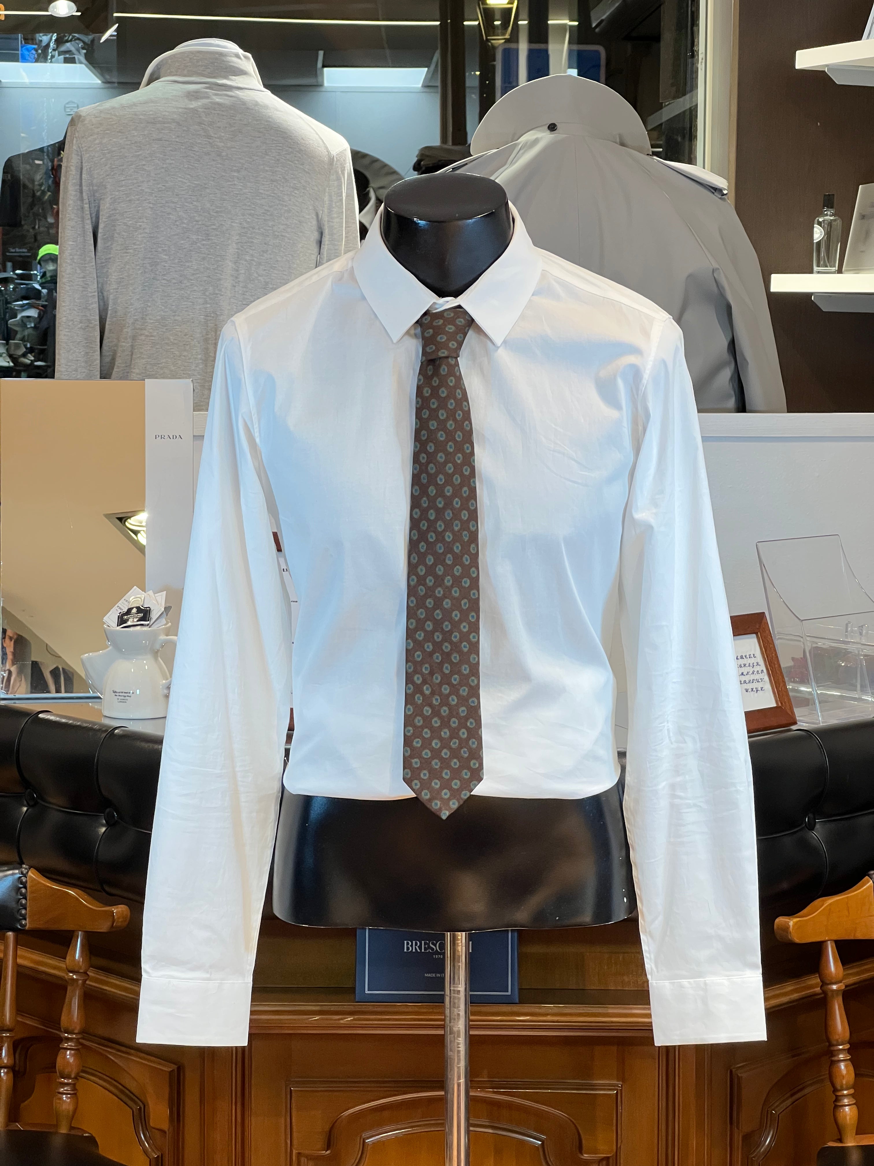 Corbata Corneliani de Lana Virgen (Lunares en Marrón)