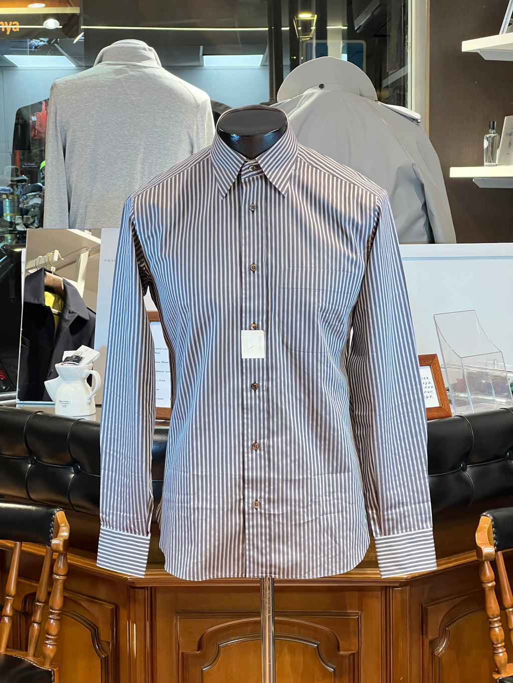 Camisa Brioni con Rayas de Espiga (Gris Oscuro)