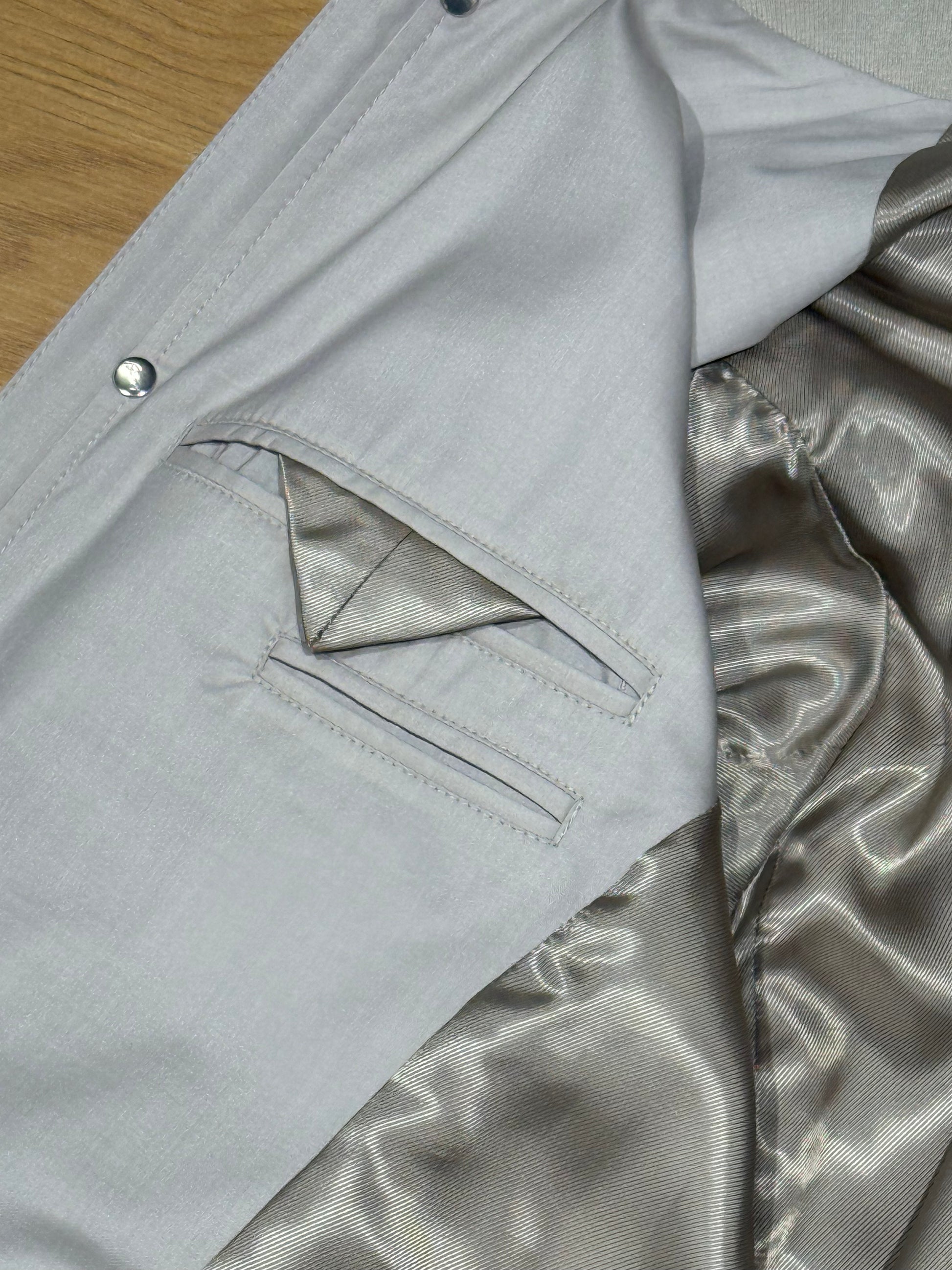 Brioni – Bomber de Viaje Ligera en Lana y Seda