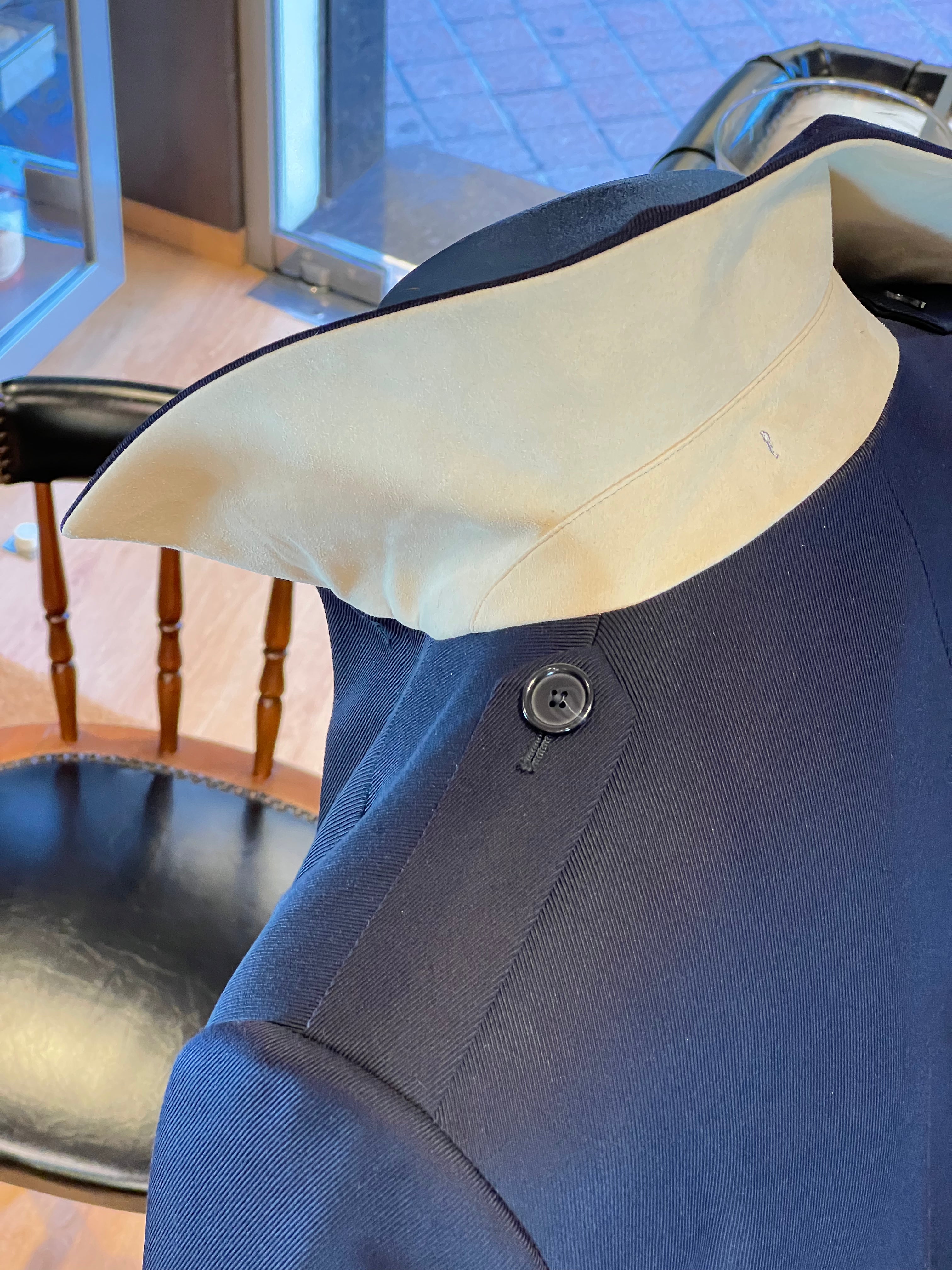 JB short coat in technical wool