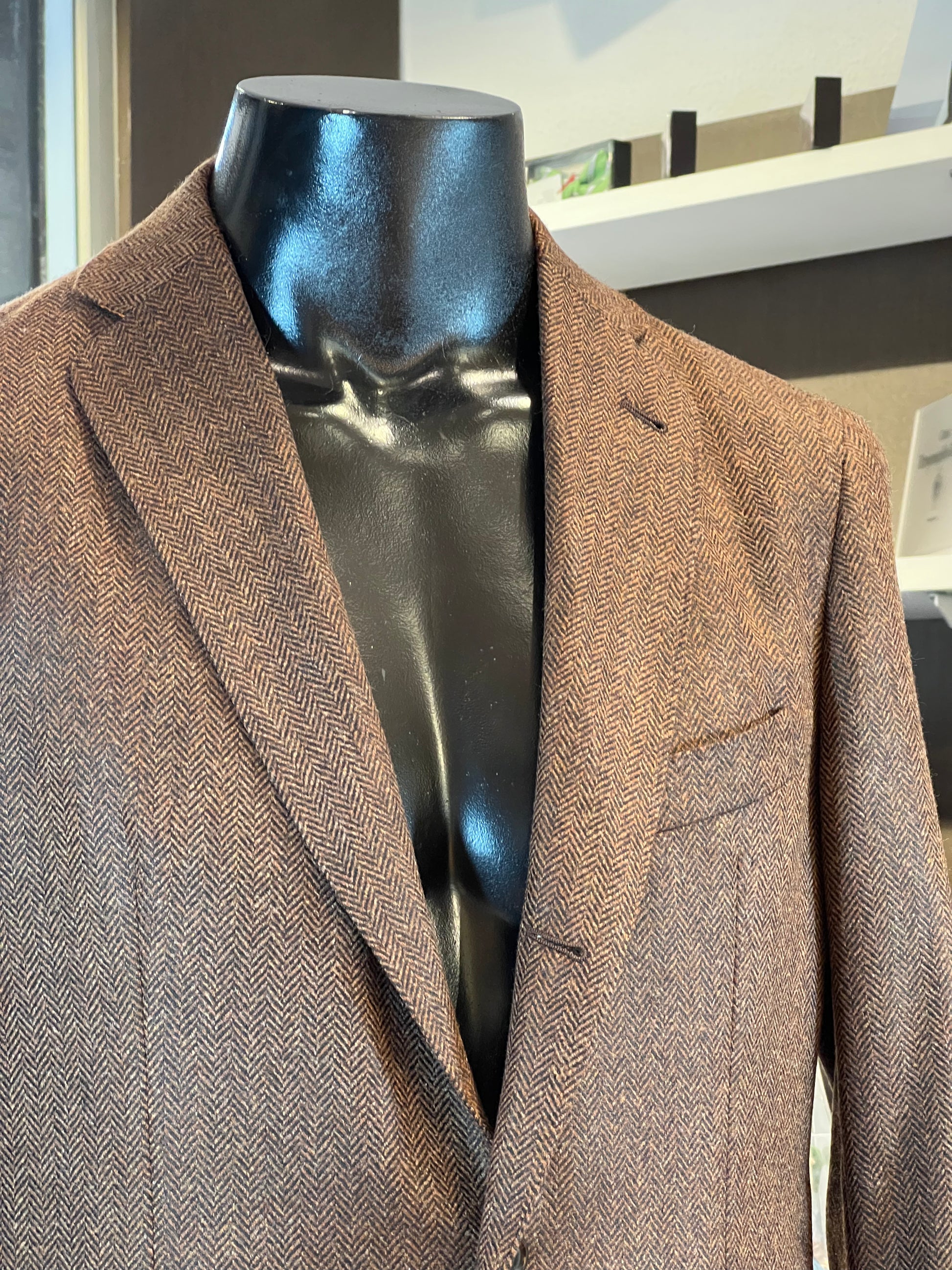 Americana marrón espiga John Blond – Loro Piana Favola™ Wool & Cashmere
