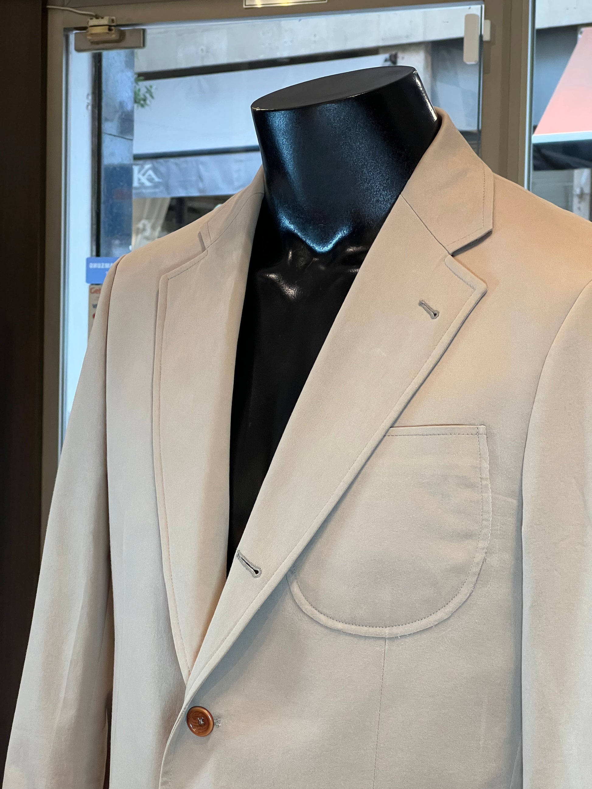 Americana beige algodón premium “Albini Su Misura”