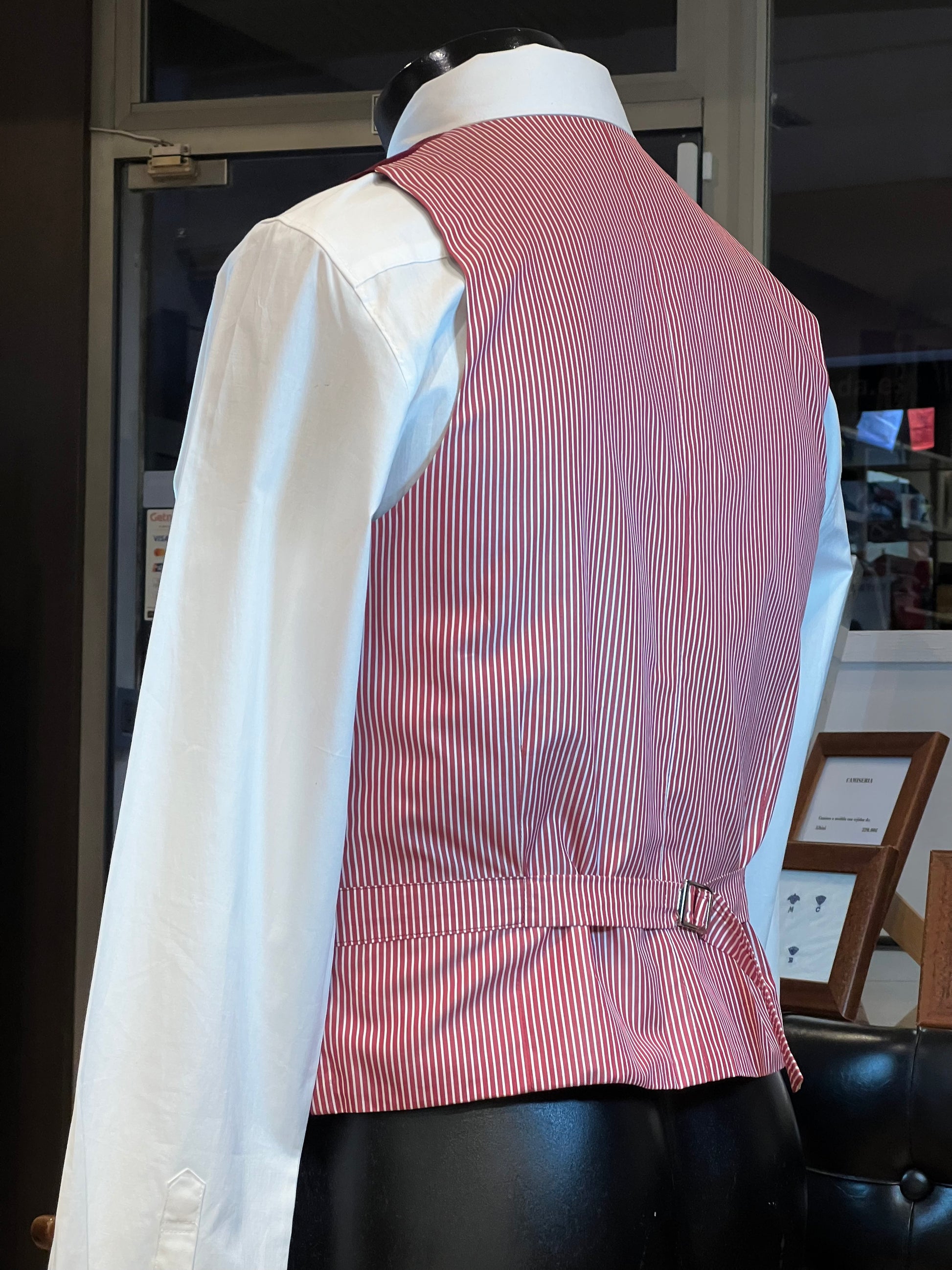 Chaleco JB Red Velvet