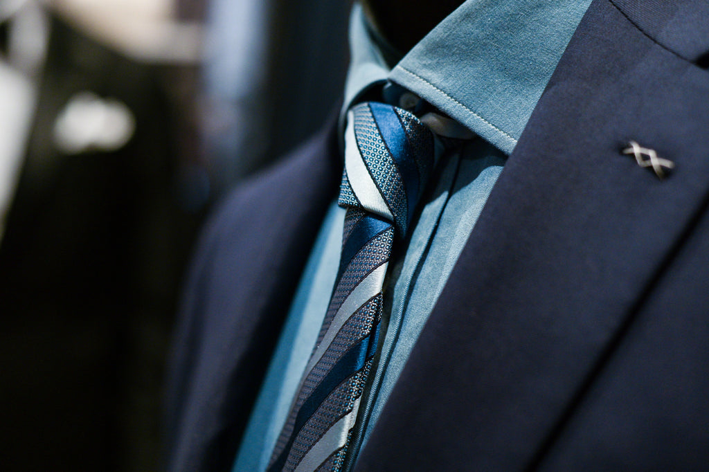 Traje John Blond de tejido Loro Piana
