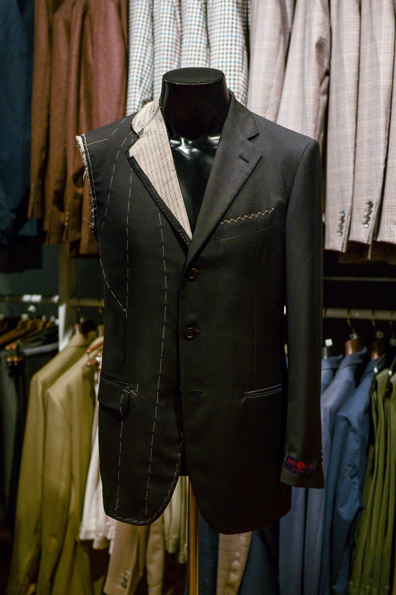 Palma de Mallorca traje a medida - made to Maseru suit in Palma de Mallorca, loro piana, wool linen cashmere